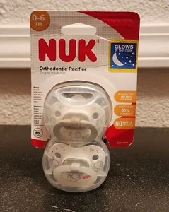 NUK Kieferorthopädischer Schnuller Glow In The Dark 0-6m - Bild 1 von 2