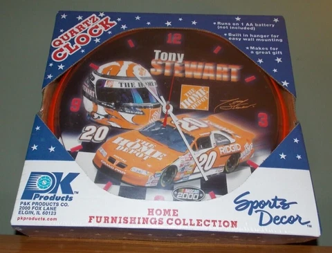 Vintage Nascar 2000 Tony Stewart #20 Home Depot Wall Clock Made In The USA P&K Cover