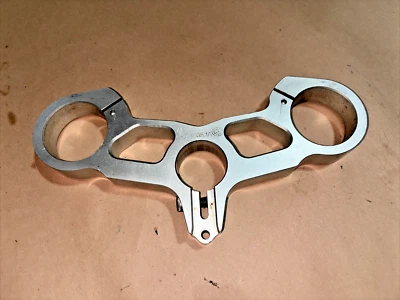 DUCATI 749 999 GENUINA OEM SUPERIOR TRIPLE ABRAZADERA DE ÁRBOL Foto 1 de 4