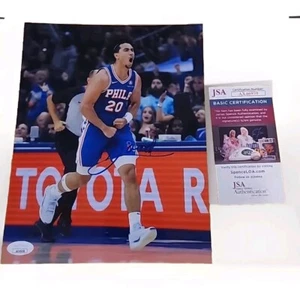 JARED MCCAIN SIGNED 8X10 PHOTO PHILADELPHIA SIXERS JSA AUTHENTICATED #AX46959 - Picture 1 of 2
