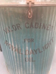 Daylight parafin dispenser - Picture 1 of 5