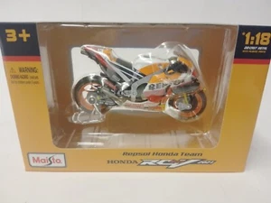 Maisto Honda RCV213V #44 Espargaro MotoGP 2021 1/18 36372 #44 - Bild 1 von 3