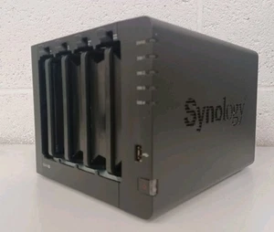 Synology DS415+ DiskStation 4-Bay NAS Media Server with 4x 2TB HDD + VAT inc, - Picture 1 of 13