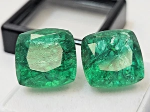 Natural Superb Emerald Colombian 18+ Ct Cushion Cut Pair Green Gemstone - Picture 1 of 8
