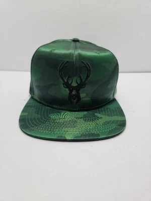 Milwaukee Bucks NBA Verde Camuflaje Gorra Snapback Ajustable Bordada EE. UU. Foto 1 de 4