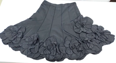 Cartise Black Floral Cocktail Skirt~Dimensional Flowers~Lined~EUC~Side Zip~Sz 6 - Image 1 of 4