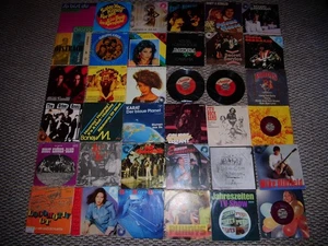 Vinyl Sammlung 36 Single Amiga DDR Ostrock  Konvolut für Jukebox - Bild 1 von 7
