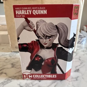 DC Collectibles Harley Quinn Red White & Black Statue by Philip Tan - Picture 1 of 8