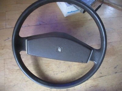 Oldtimer VW Passat Typ. 32 Original Lenkrad 1973 - 1982 - Bild 1 von 4