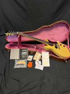 2017 Gibson Custom Shop Factory Aged '58 Les Paul Jr DC in TV Yellow W/COA/OHSC - Picture 1 of 24