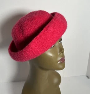 Vtg Retro Vibrant Pink Wool Felt Dress Hat Umarked With Fold back From Shapeable - Picture 1 of 8