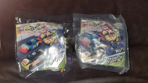 2 Stück Burger King Cartoon Network Racing Team - Bild 1 von 2