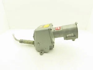 Appleton CESD-6034 Explosion-Proof Locking Receptacle 30/60A 240/480V 3PH 3W 4P - Picture 1 of 10