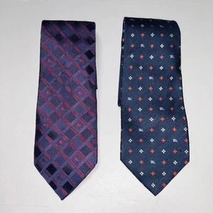 Burberry Tie - Picture 1 of 2