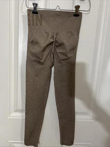 Seamless Flow Butt Lifting Yoga Leggings Braun Größe S - Bild 1 von 8