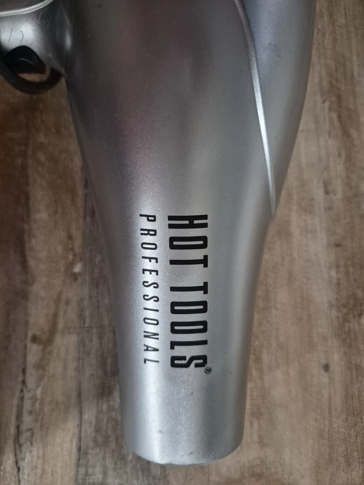 Hot Tools Professional Hair Dryer Pre Owened Works Great Great Condition - Image 1 of 2