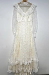 JCPenney WEDDING GOWN VINTAGE WHITE ROSE FLOWER LACE BALL GOWN Sz 9/10 XS/S - Picture 1 of 12