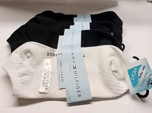 Tommy Hilfiger Women No -Show Socks size 9-11 New 4 Pair Black/White Microfiber - Picture 1 of 8