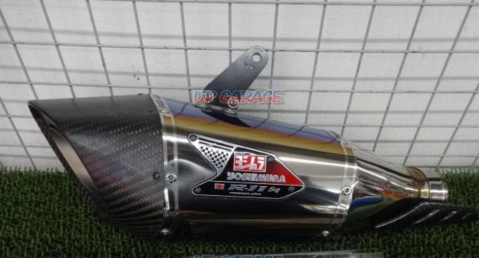 Silenciador antideslizante YOSHIMURA R-11 para Suzuki GSXR1000 GSXR1000R Foto 1 de 4