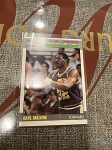 🏀Karl Malone Utah Jazz 1987 Fleer #68 NBA Card NM - Picture 1 of 11