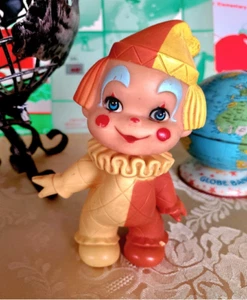 VINTAGE QUIETSCHENDES CLOWN SPIELZEUG HERGESTELLT IN JAPAN VON DER IWAI INDUSTRIAL CO. SÜSS!! - Bild 1 von 11