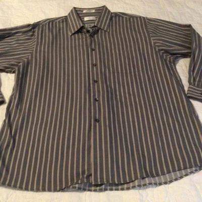 Van Heusen Mens Shirt Size XL 17-17 1/2(32-33) Button Up Long Sleeve Gray Stripe - Image 1 of 4