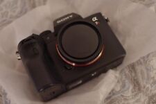 Sony A7R IV 35mm Full-Frame Camera with 61.0MP - Black (Body Only) [43 Shutter]