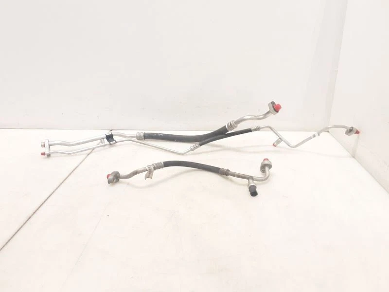 Mangueras de aire acondicionado Jeep JK Wrangler OEM 55056589AB 2007-2011 110682 Foto 1 de 4