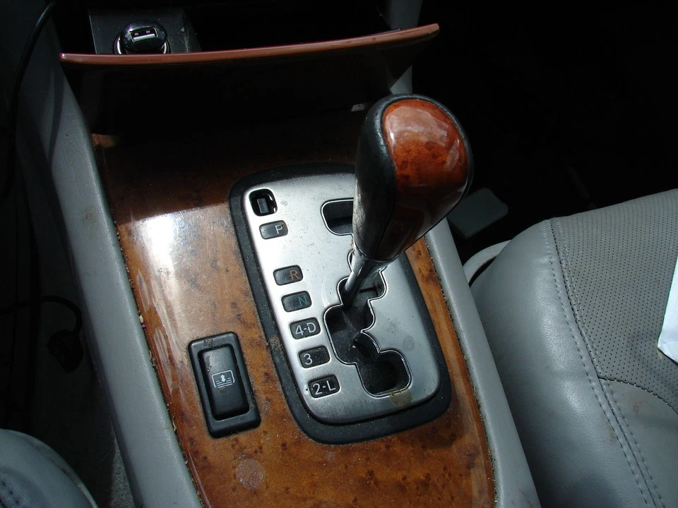 Переключатель пола LEXUS ES330 05 - Изображение 1 из 1