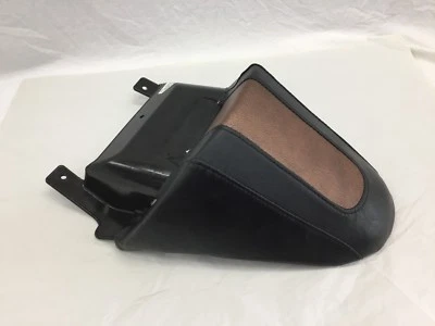 assento almofada passageiro pillion VRSCAW 2007 2008 Harley V Rod 105º aniversário - Imagem 1 de 4