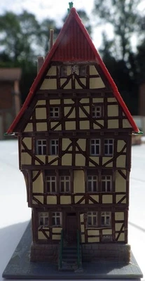 KIBRI 6826 Z - Maison de ville à colombages et pans de bois, à Alsfeld + notice - Photo 1/4