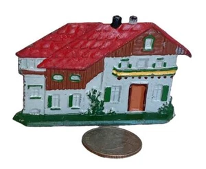 VINTAGE GERMANY SWISS CHALET HOUSE FLAT LEAD CHRISTMAS PUTZ - Picture 1 of 4