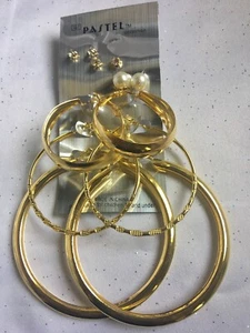 GOLDFARBENE GROSSE CREOLEN UND OHRSTECKER SET 6 PAAR - NEU - Bild 1 von 4