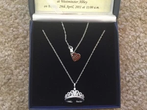 Collana Ciondolo Diamonesk Bradford Exchange Royal Tiara Nuova con scatola - Foto 1 di 5