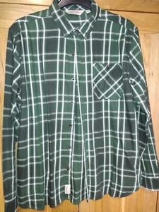 Regatta shirt. Size XL. Excellent Condition - Picture 1 of 4