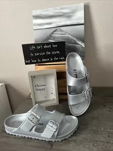 BIRKENSTOCK Arizona EVA Silver Buckled Logo Footbed Sandals Euro 40 L9-M7 NWOT - Picture 1 of 18