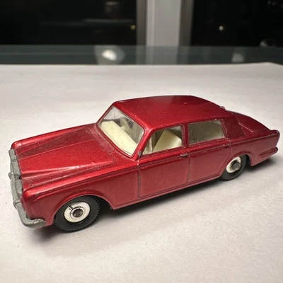 MATCHBOX LESNEY  #24 ROLLS ROYCE SILVER SHADOW - Image 1 of 4