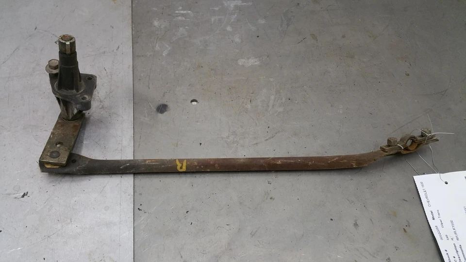 GMC C1500 Wiper Transmission Linkage OEM Chevy C2500 K2500 Right Passenger Side - Image 1 of 1