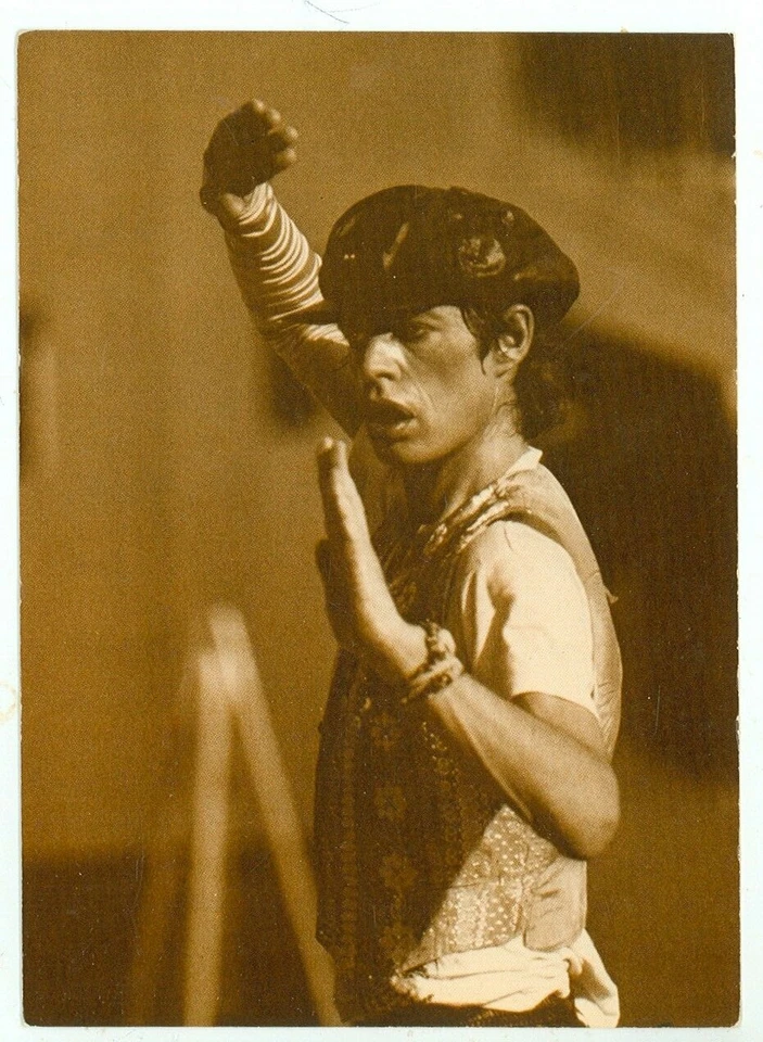 CELEBRIDAD-MICK JAGGER-CON SOMBRERO--4"X6"-POSTAL (M-949) Foto 1 de 1