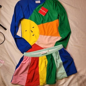 Hanna Andersson NWT sun rainbow long sleeve top with skort swim set 10 - Picture 1 of 4