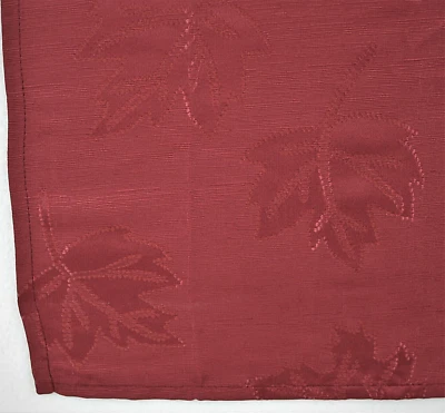 4 Fall Autumn Cloth Table Napkins Red Burgundy Holiday Satin Leaf Print 17x17 - Image 1 of 4