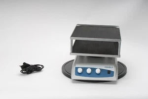 VWR 980VWOARA2US Analog Rocker 2 Tier 120V CAT No 10127-876 With Power Cable - Picture 1 of 8