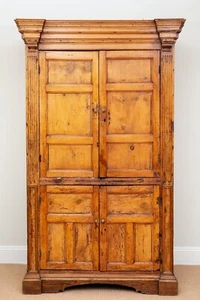 Imposing 19th Century English Pine Cabinet - Picture 1 of 9