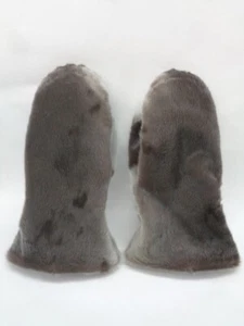 BRAND NEW ARCTIC BEAVER FUR MITTENS MITTS MEN MAN WOMEN WOMAN SIZE ALL - Picture 1 of 6