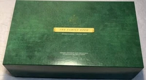 Hallmark Keepsake Studio Limited Edition The Family Room 2002  NEW  - Picture 1 of 3