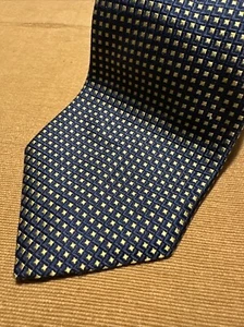 Corbata Brooks Brothers 346 Hecha en EE. UU. Tejida Pura Seda Azul Marino y Dorado Cuadrados - Imagen 1 de 6