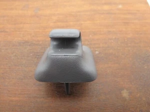 1993-1998 Jeep Grand Cherokee OEM Dark Gray Sun Visor Clip (1) + - Picture 1 of 5