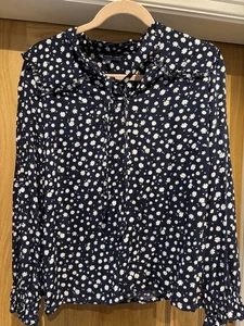Crew clothing barely worn Navy & small white flowers long sleeve top size 12 - Picture 1 of 7