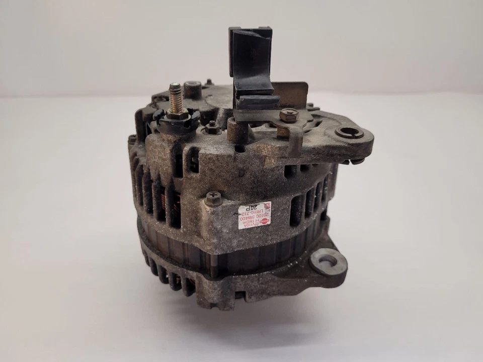 Alternador Infiniti QX4 2001-2002 231003W400         Foto 1 de 4