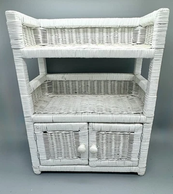 VTG 3 SHELF 2 DOOR WHITE WICKER SHABBY CHIC HANGING SITTING BATH WALL CABINET - Image 1 of 4